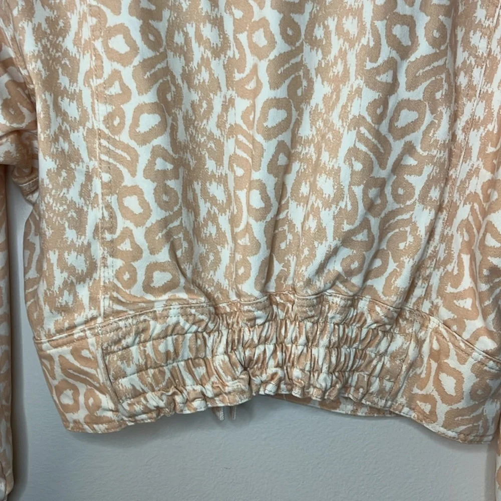 Pilcro Printed Trucker Jacket in Pink and White‎ size medium